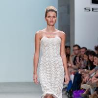 Lisbon Fashion Week Spring Summer 2012 - Ready To Wear - Alves Goncalves - Catwalk-